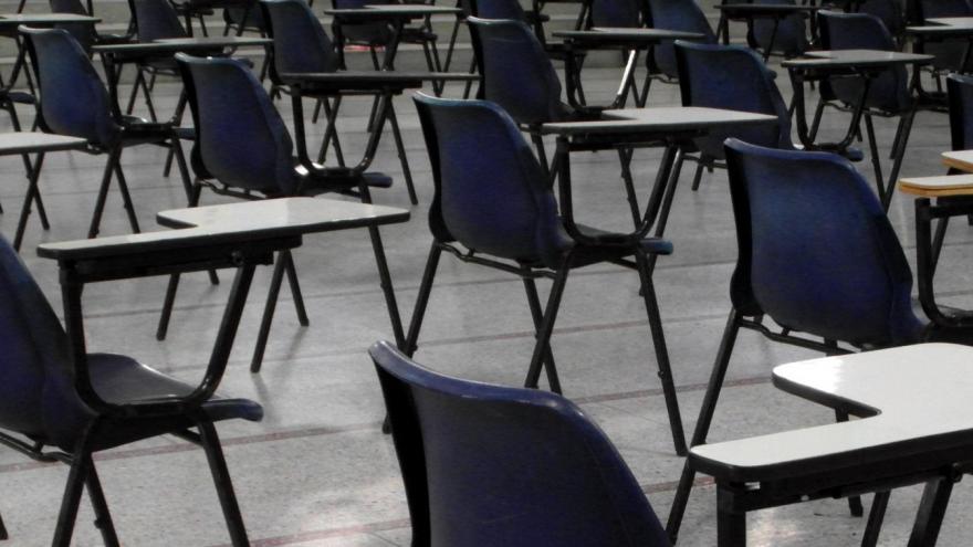 Texto Alternativo: Más de 6.300 alumnos se examinarán en la convocatoria extraordinaria de la EvAU en la Comunidad de Madrid
