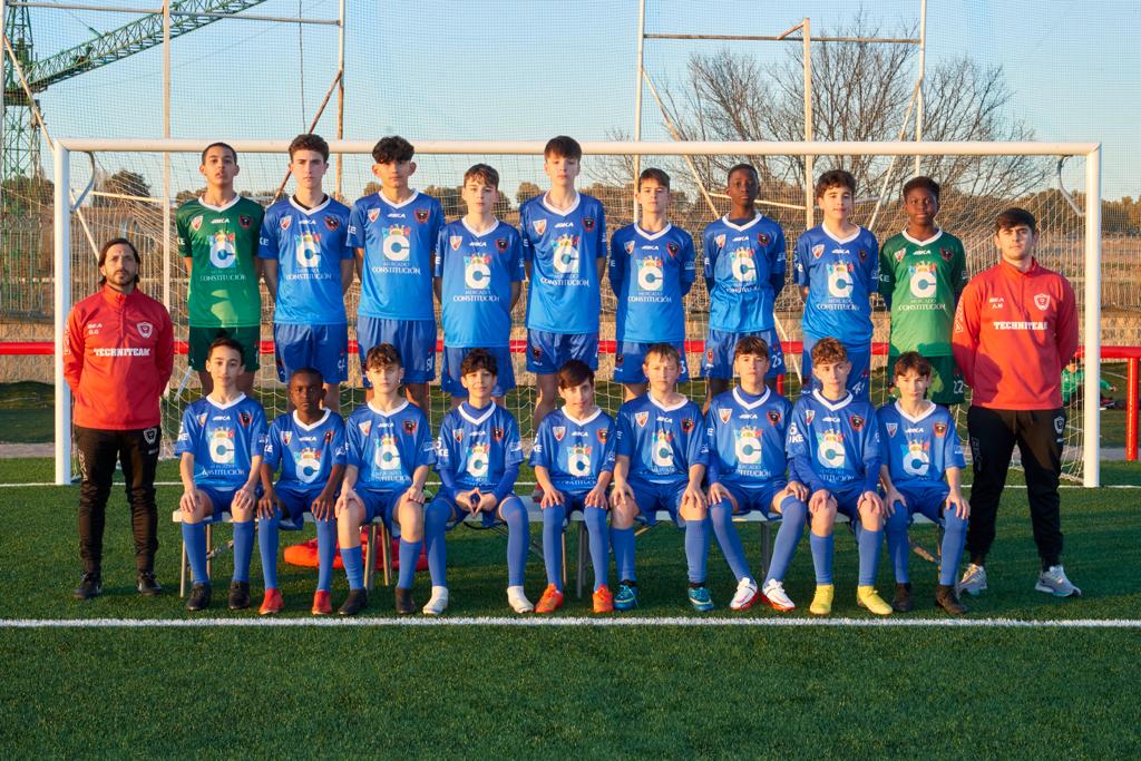 Texto Alternativo: El CDE Techniteam irrumpe con fuerza en el fútbol mostoleño