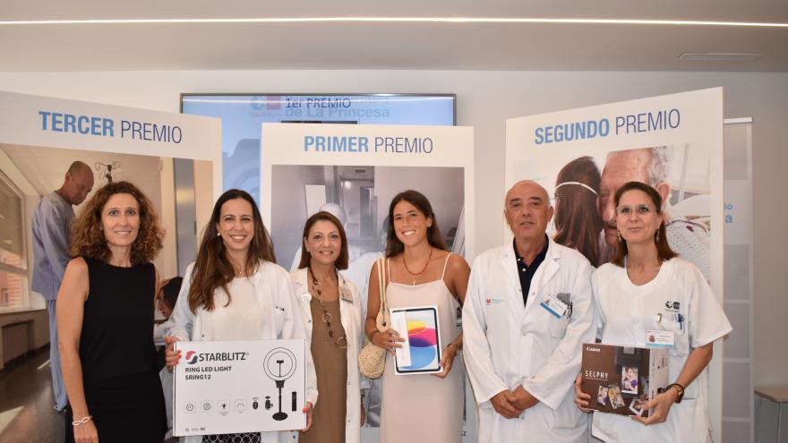 Texto Alternativo: El Hospital de La Princesa entrega los premios de su I Concurso Fotográfico “Escenas Humanas”