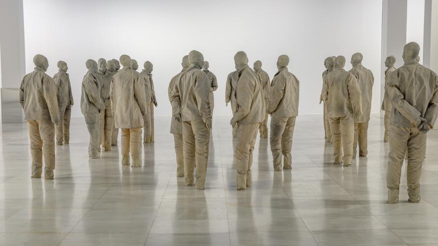 Texto Alternativo: La Comunidad de Madrid finaliza la exposición sobre el artista Juan Muñoz con más de 80.000 visitantes