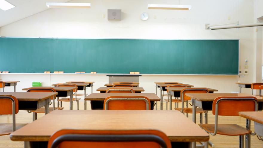 Texto Alternativo: La Comunidad de Madrid amplía el programa educativo DigiCraft a 30 nuevos colegios públicos el próximo curso 2023/24