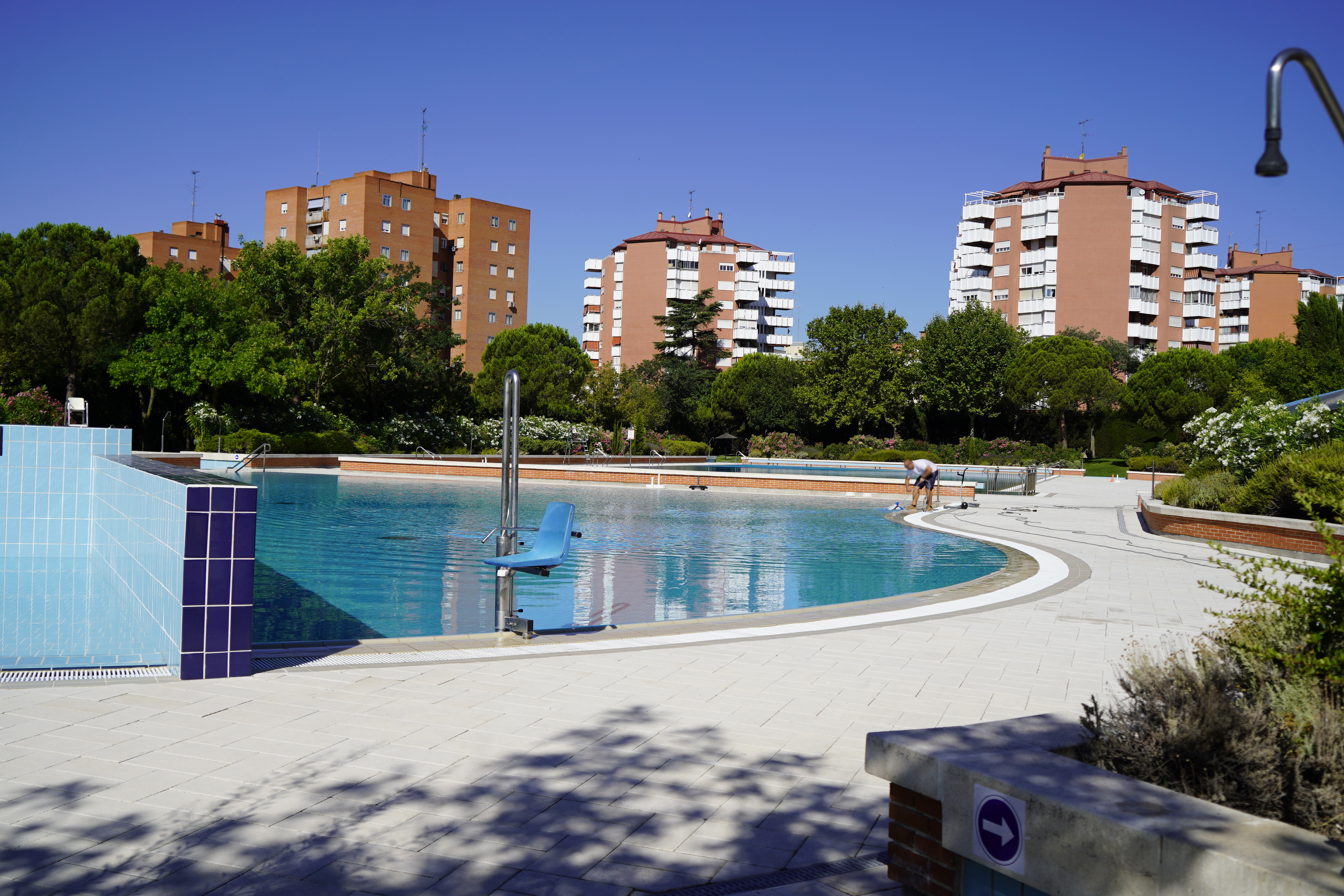 Texto Alternativo: Las piscinas municipales continuarán abiertas hasta el 3 de septiembre