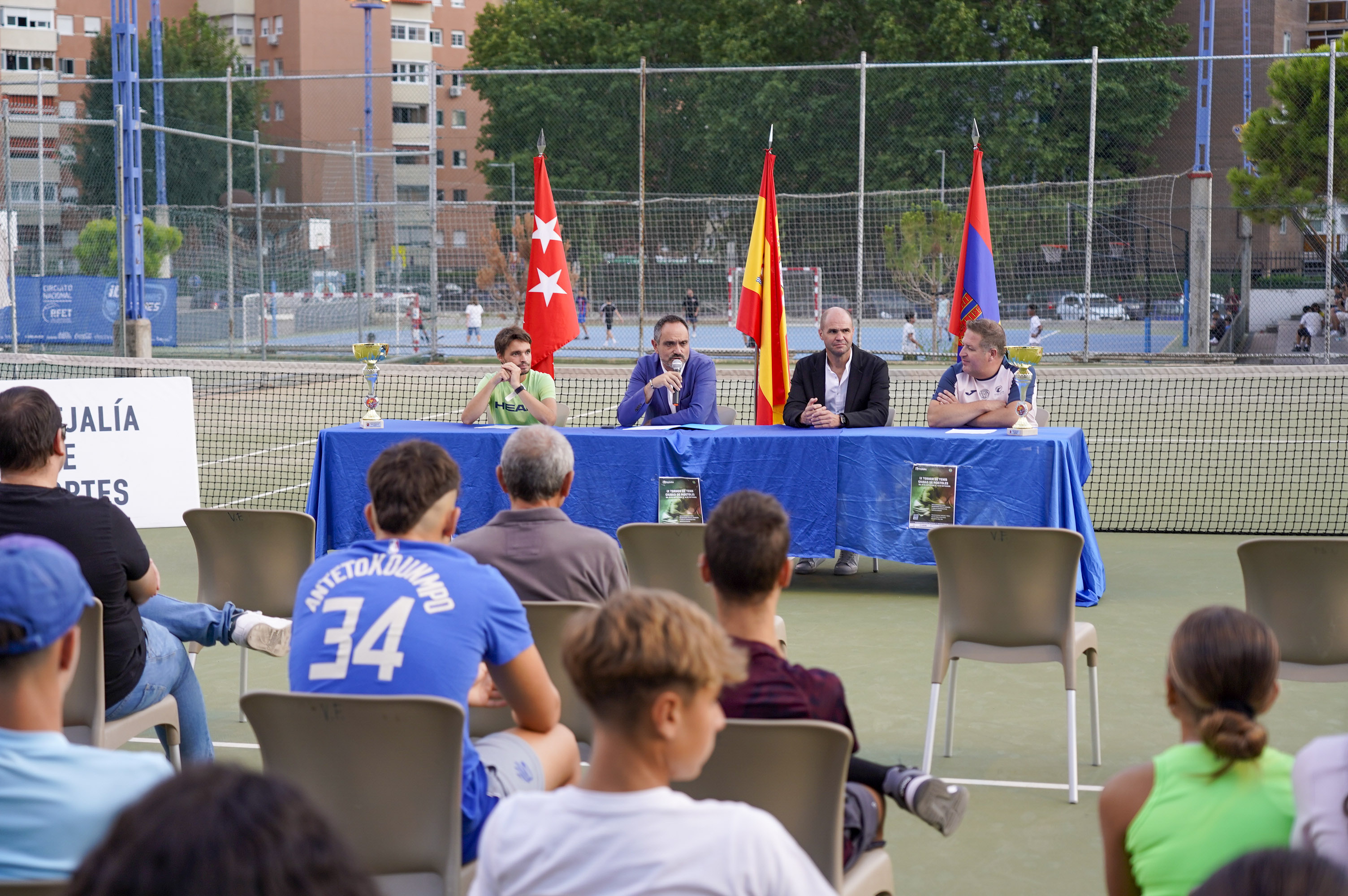 Texto Alternativo: Los mejores tenistas se dan cita en el IX Torneo Nacional de Tenis Ciudad de Móstoles
