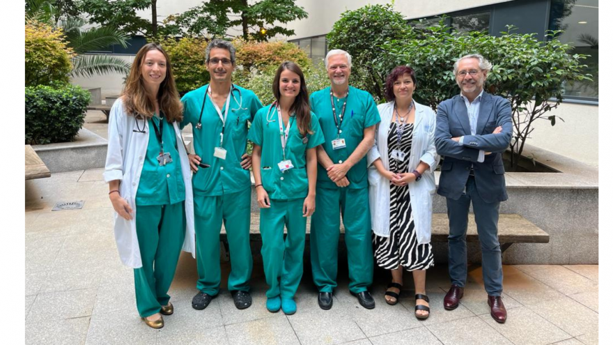 Texto Alternativo: Una cardióloga del Hospital 12 de Octubre recibe la 'VI Beca Menudos Corazones'