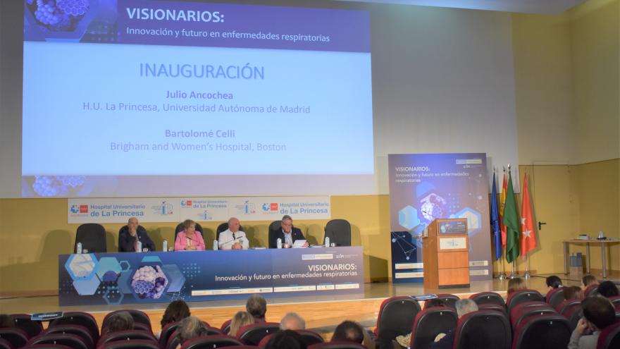 Texto Alternativo: El Hospital de La Princesa organiza el simposio 'Visionarios: Innovación y futuro en enfermedades respiratorias'