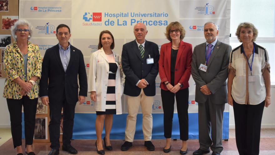 Texto Alternativo: El Hospital de La Princesa conmemora el 50 aniversario de la primera promoción de enfermeras formadas en el centro