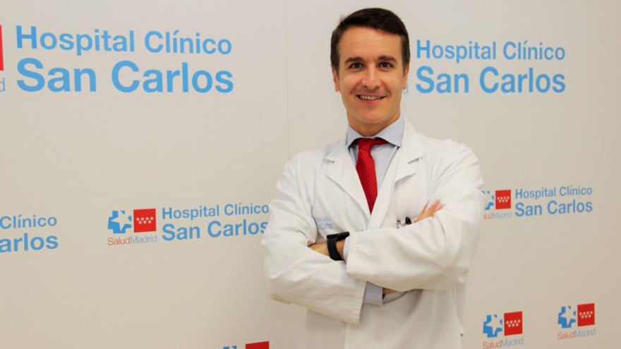 Texto Alternativo: Un médico del Hospital Clínico San Carlos, premiado como mejor oftalmólogo joven de España