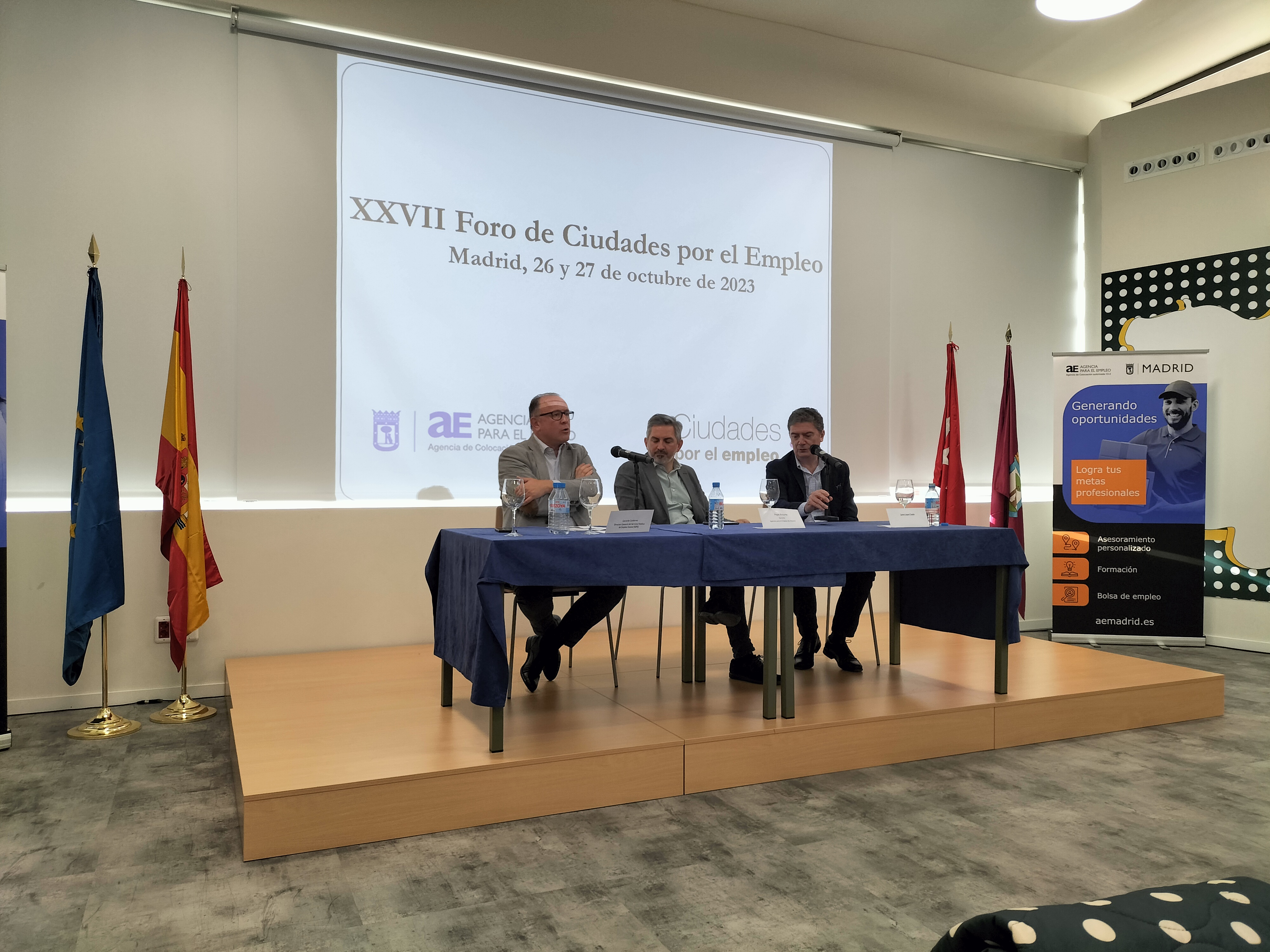 Texto Alternativo: El Ayuntamiento de Móstoles participa en el Foro de Ciudades por el Empleo
