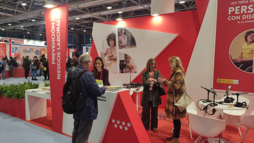 Texto Alternativo: El IRSST participa en la Feria de Empleo para Personas con Discapacidad de la Comunidad de Madrid
