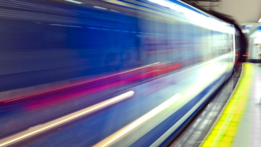Texto Alternativo: La Comunidad de Madrid reabre la Nave de Motores de Metro tras las obras acometidas para mejorar su accesibilidad