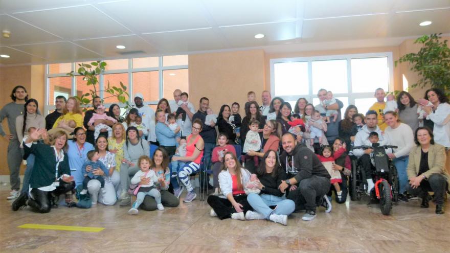Texto Alternativo: El Hospital Fundación Alcorcón celebra un encuentro de padres, niños y profesionales con motivo del Día Mundial del Niño Prematuro