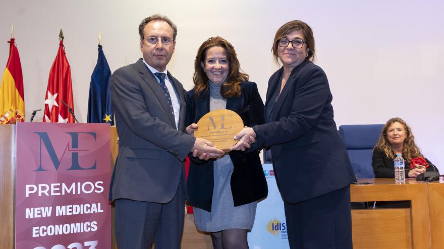 Texto Alternativo: El Hospital Universitario Puerta de Hierro Majadahonda, reconocido en los Premios 'New Medical Economics' por su labor de humanización sanitaria