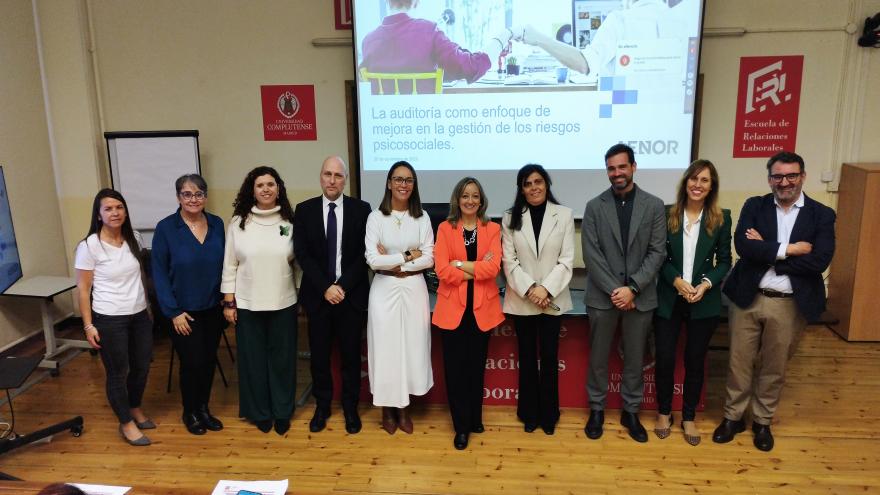 Texto Alternativo: El IRSST expone la importancia de la salud mental en las condiciones laborales