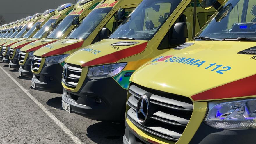 Texto Alternativo: La Comunidad de Madrid estrena ambulancias del SUMMA 112 que permiten el traslado de personas con silla de ruedas y patologías psiquiátricas