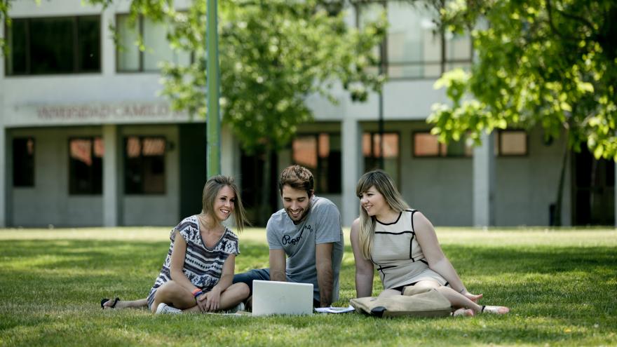 Texto Alternativo: La Comunidad de Madrid invierte 19,2 millones en las universidades públicas para compensar la bajada de tasas