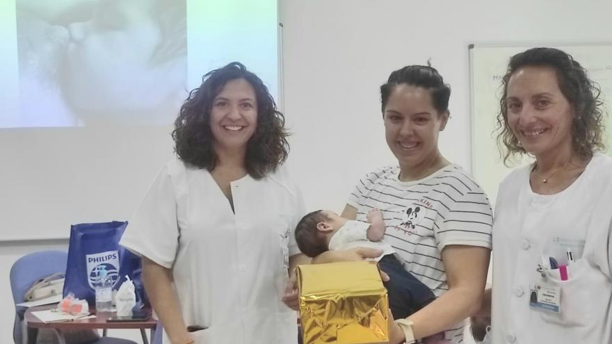 Texto Alternativo: El Centro de Salud Sector III de Getafe organiza un concurso fotográfico para promocionar la lactancia materna desde Atención Primaria