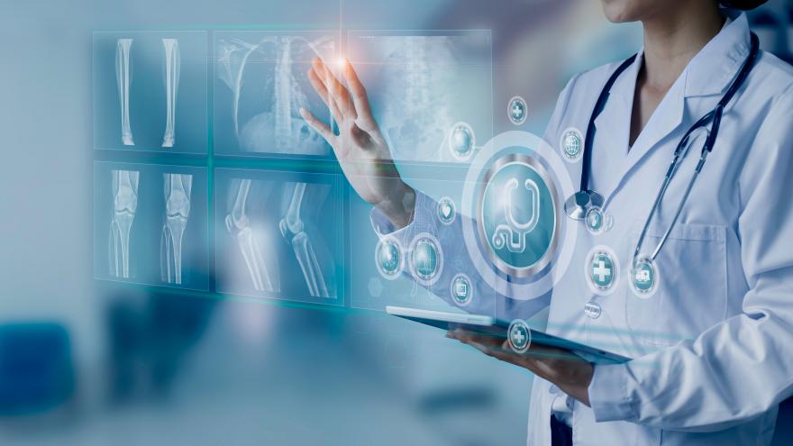 Texto Alternativo: La Comunidad de Madrid moderniza los servicios de radiología con Inteligencia Artificial para agilizar el trabajo de los médicos