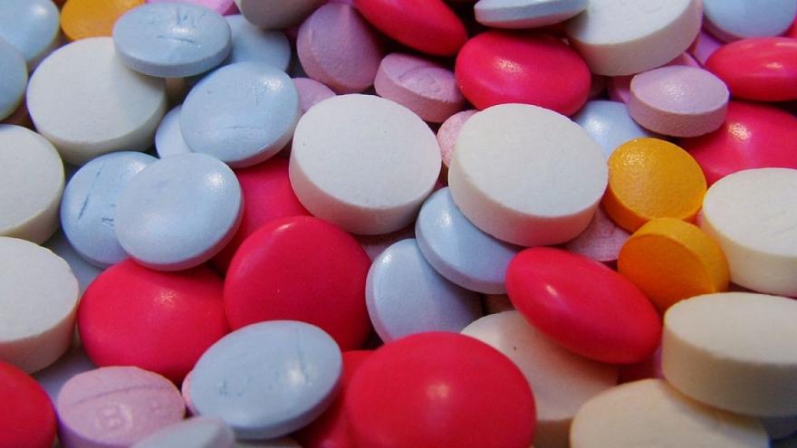 Texto Alternativo: La Comunidad de Madrid invierte más de 850 millones en la compra de medicamentos para sus hospitales públicos