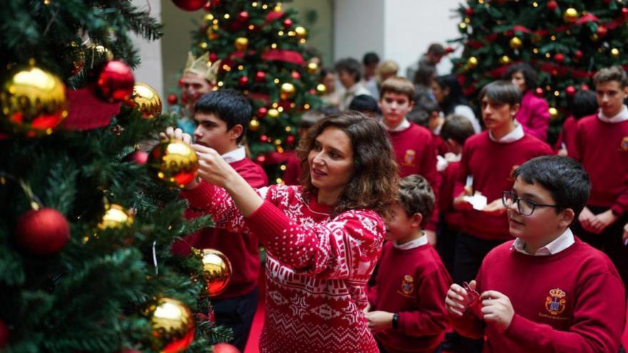 Texto Alternativo: La Comunidad de Madrid incrementó un 33% el número de visitantes durante la Navidad en Sol