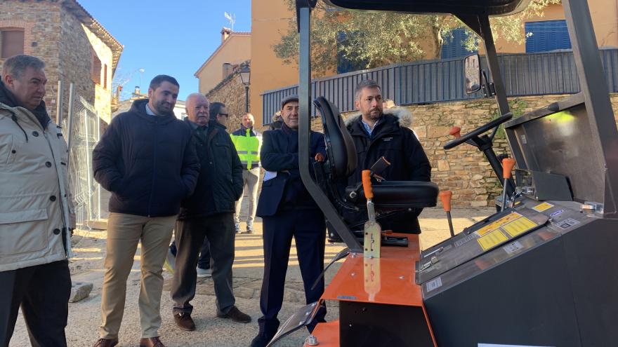 Texto Alternativo: La Comunidad de Madrid invierte 45 millones para la rehabilitación y construcción de edificios municipales de 67 localidades