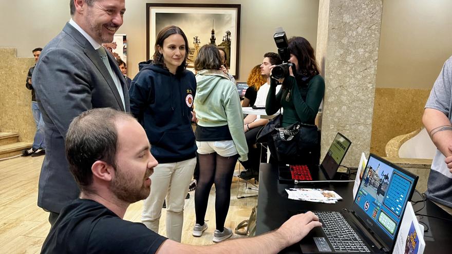 Texto Alternativo: La Comunidad reúne en una exposición los videojuegos de las cinco ediciones de la Game Jam que tienen a Madrid como escenario
