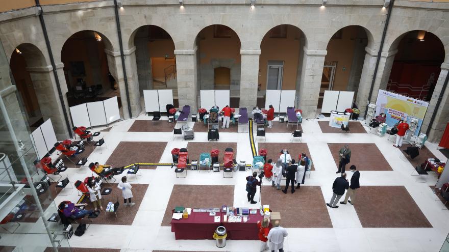 Texto Alternativo: La Comunidad de Madrid despliega un maratón de donación de sangre en la Real Casa de Correos, 30 hospitales y unidades móviles