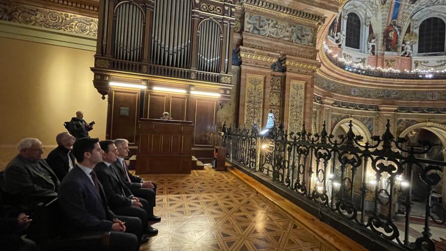 Texto Alternativo: Los alumnos del Real Conservatorio Superior de Música de la Comunidad de Madrid pueden utilizar ya el órgano de San Francisco el Grande