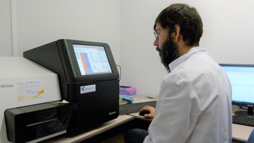 Texto Alternativo: El Hospital Fundación Alcorcón incorpora la técnica de diagnóstico molecular para pacientes con cáncer