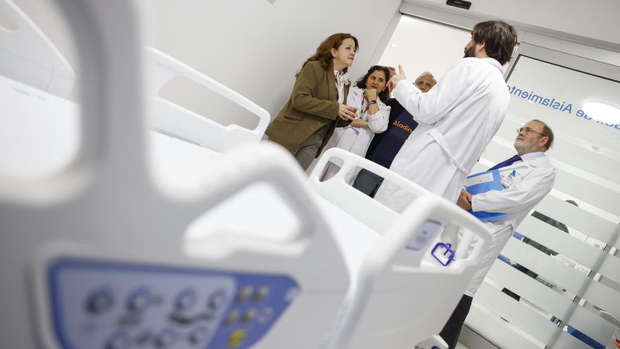 Texto Alternativo: La Comunidad de Madrid inaugura el nuevo Hospital de Día de Hemato-oncología pediátrica del Hospital público La Paz