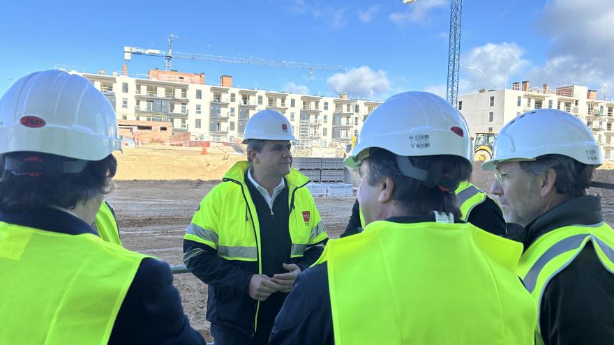 Texto Alternativo: La Comunidad de Madrid ultima la entrega de 563 viviendas de alquiler a precio asequible en Tres Cantos