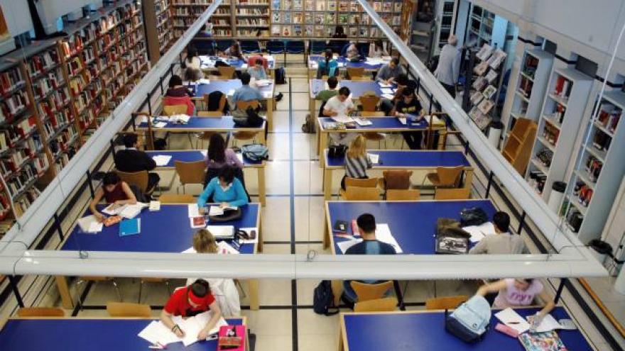 Texto Alternativo: La Comunidad de Madrid lanza nuevas ayudas para fomentar la lectura y fortalecer la industria del libro