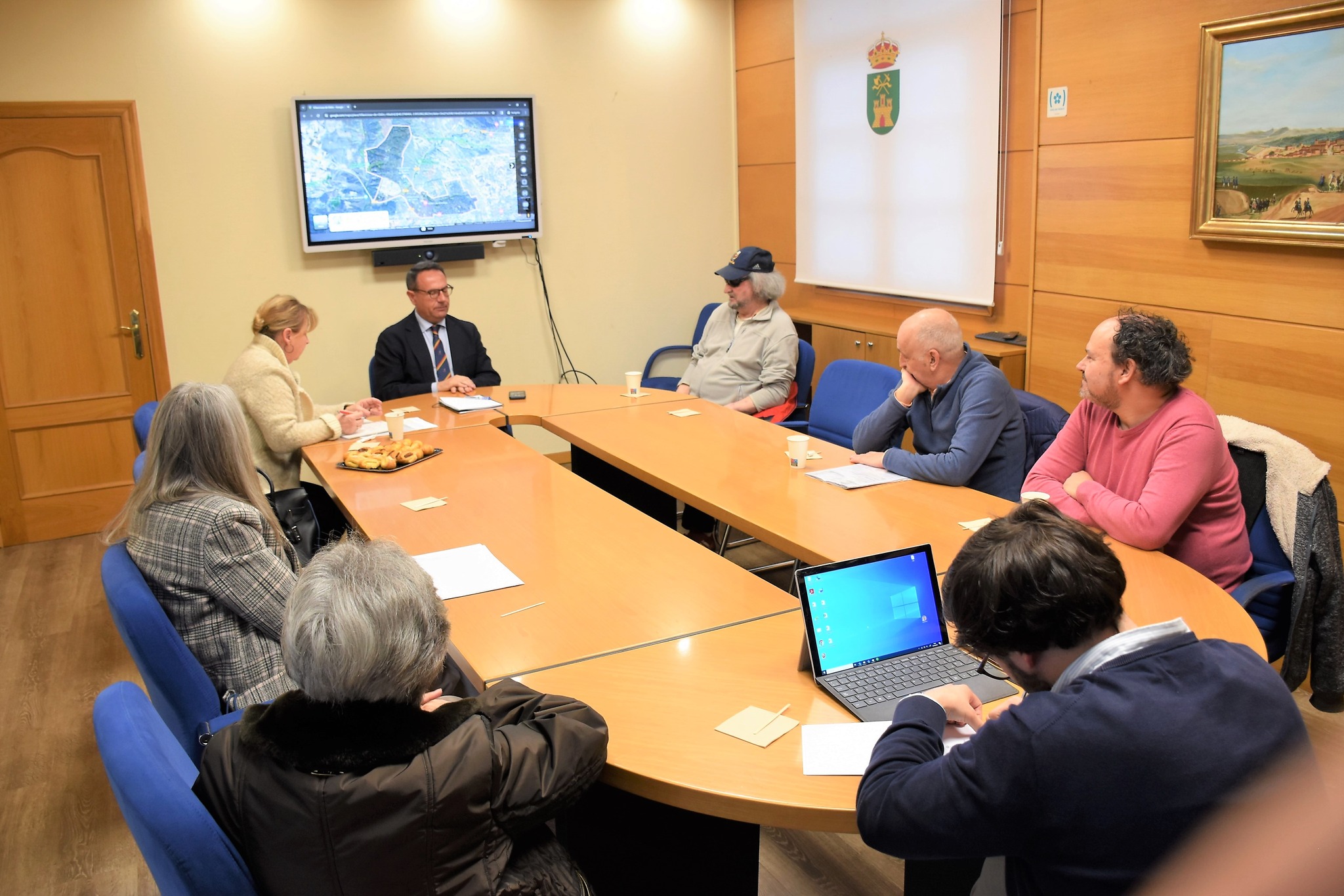 Texto Alternativo: Segundo encuentro de Juan Pedro Izquierdo con los vecinos a través de la iniciativa "Un café con el alcalde"