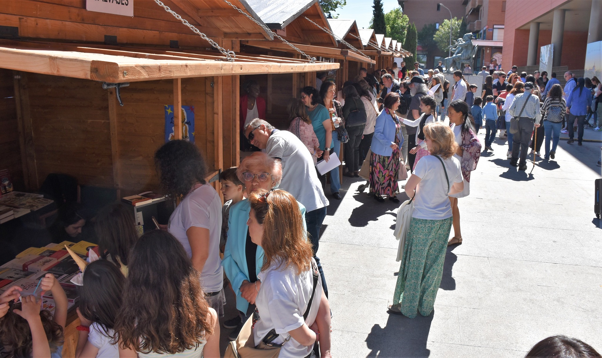 Texto Alternativo: Los escritores locales que deseen participar en la próxima edición de la Feria del Libro pueden solicitarlo hasta el 15 de marzo