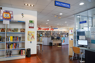 Texto Alternativo: Móstoles es la segunda ciudad, de entre más de cien, con mayor número de préstamos del servicio online gratuito “eBiblio”