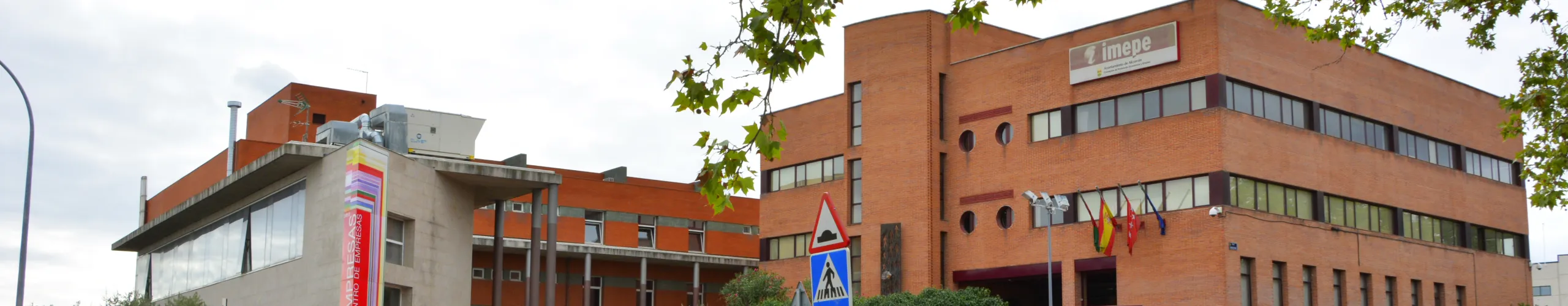Texto Alternativo: Alcorcón avanza como ciudad sostenible: el Instituto Municipal de Empleo (IMEPE) recibe el sello Calculo-Reduzco por su reducción en la emisión de gases invernadero