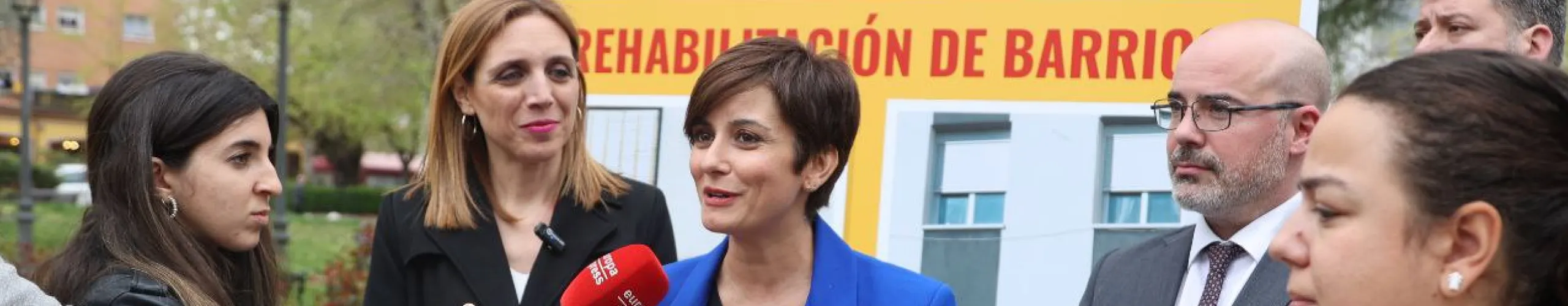Texto Alternativo: La ministra de Vivienda y Agenda Urbana ensalza las políticas de vivienda de Alcorcón, que califica como “la ciudad del futuro y que se proyecta hacia un futuro más verde y sostenible”