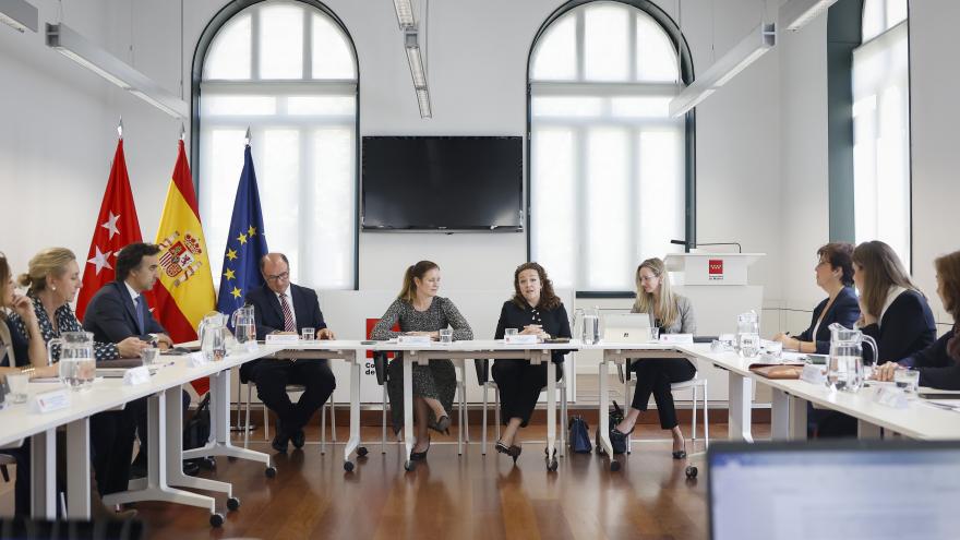 Texto Alternativo: La Comunidad de Madrid crea la Comisión de Coordinación Sociosanitaria para mejorar la atención en los centros residenciales