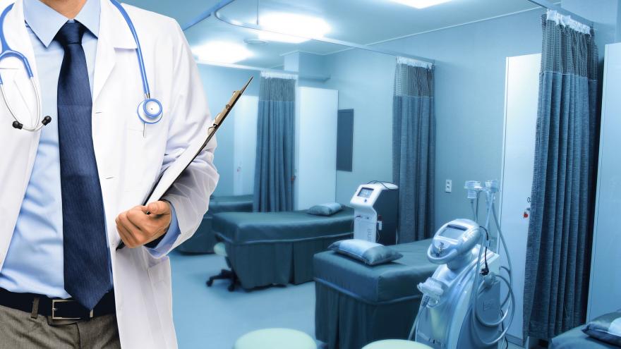 Texto Alternativo: El Hospital Universitario del Sureste renueva el certificado de calidad de la Sociedad Española de Medicina Interna