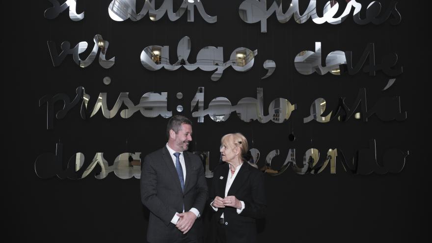 Texto Alternativo: La Comunidad de Madrid reúne en una exposición gratuita más de 1.000 dibujos de la artista hispanoaustriaca Eva Lootz