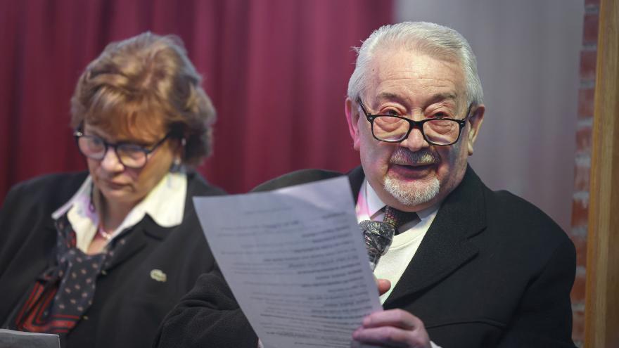Texto Alternativo: La Comunidad de Madrid incorpora a la Rey Juan Carlos al Programa Interuniversitario para mayores