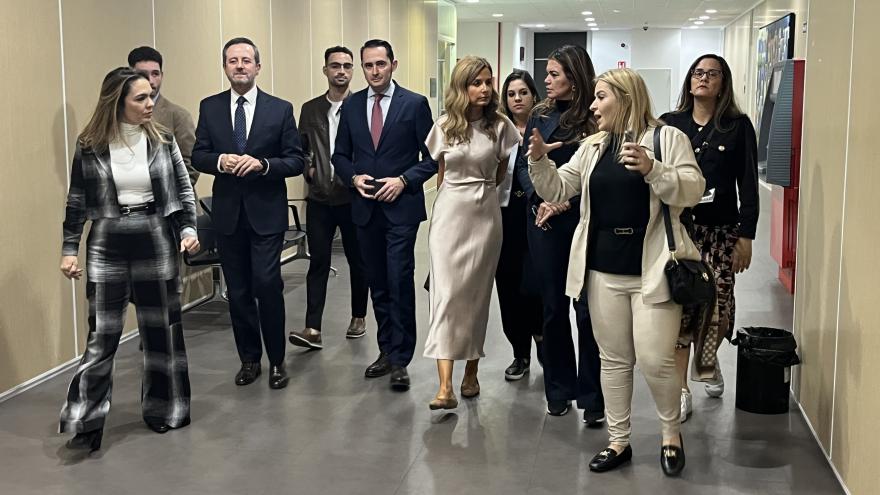 Texto Alternativo: La Comunidad de Madrid enseña a una delegación judicial brasileña sus recursos públicos de asistencia a víctimas de delito
