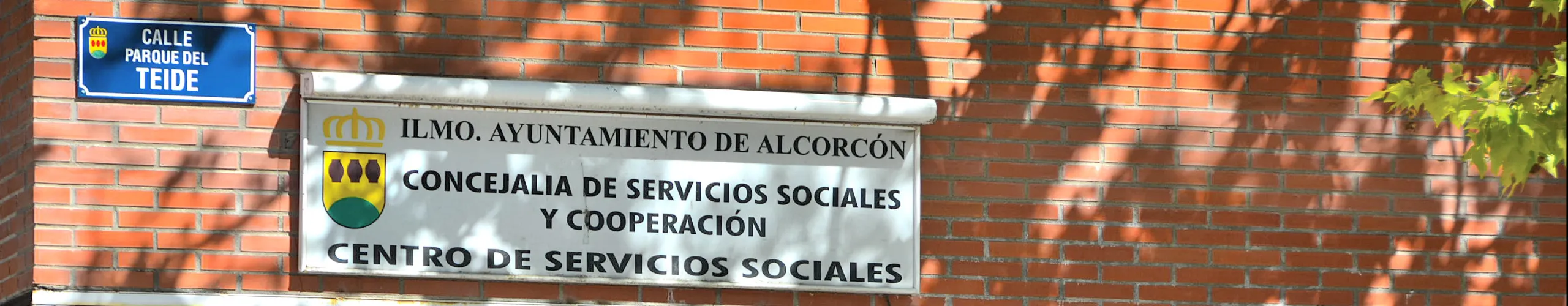 Texto Alternativo: Este lunes reabre el centro de Servicios Sociales de Valderas tras finalizar las obras que se estaban realizando