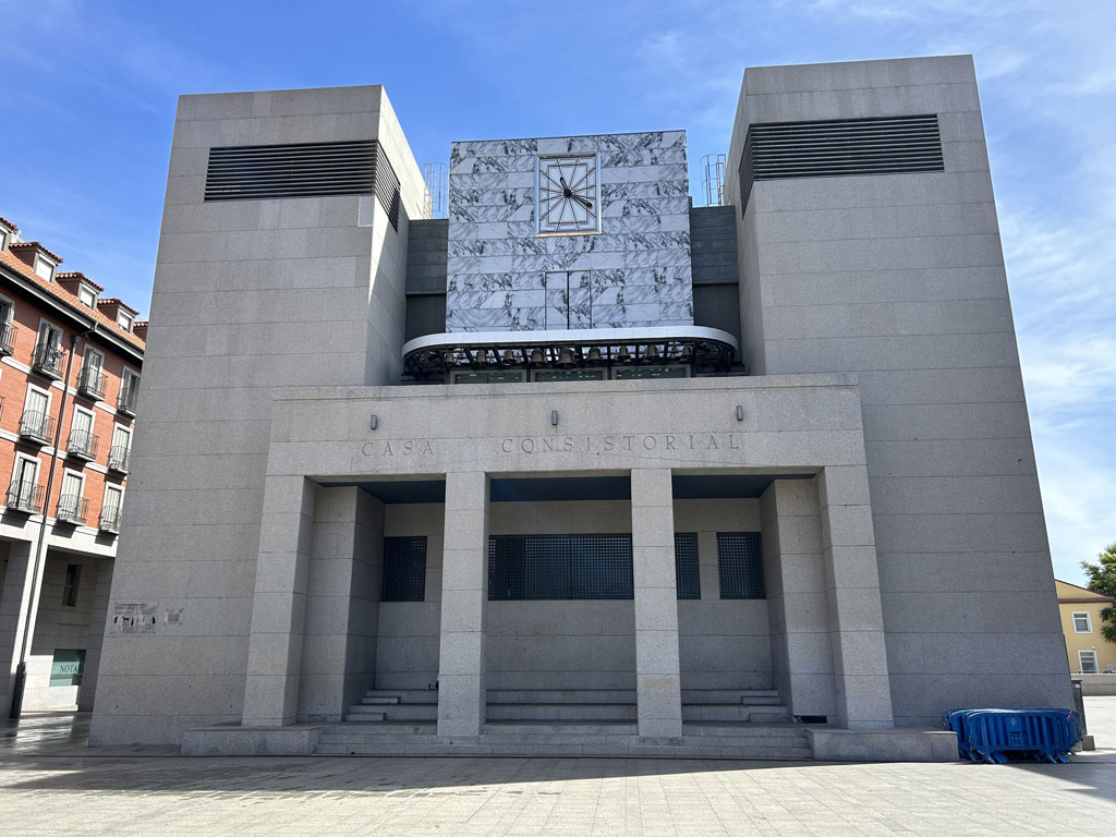 Texto Alternativo: El Ayuntamiento de Leganés vuelve a dar la hora