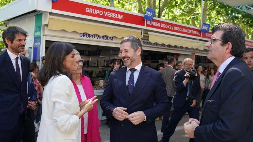 Texto Alternativo: La Comunidad declarará Bien de Interés Cultural la Feria del Libro de Madrid en la categoría de Patrimonio Inmaterial