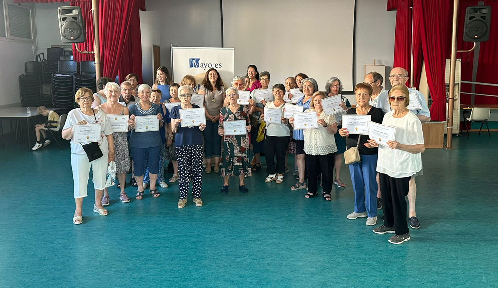 Texto Alternativo: Más de 200 mayores han participado en los campamentos municipales de verano terapéuticos y de ocio&nbsp;