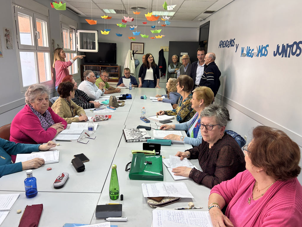 Texto Alternativo: Comienza el periodo de inscripción para los talleres de Mayores 2024-2025&nbsp;&nbsp;