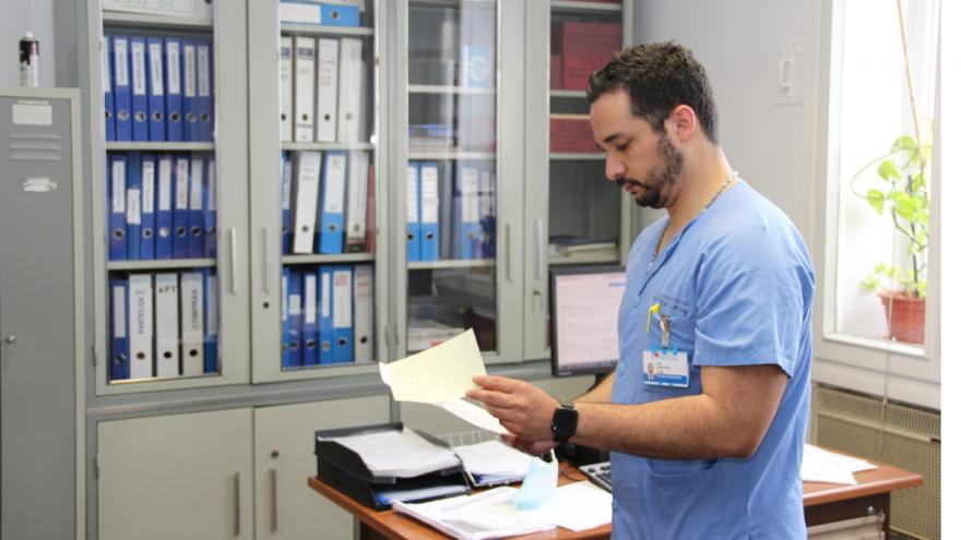 Texto Alternativo: Un urólogo del Hospital Clínico San Carlos lidera en Europa una investigación con 'big data' sobre cáncer de próstata