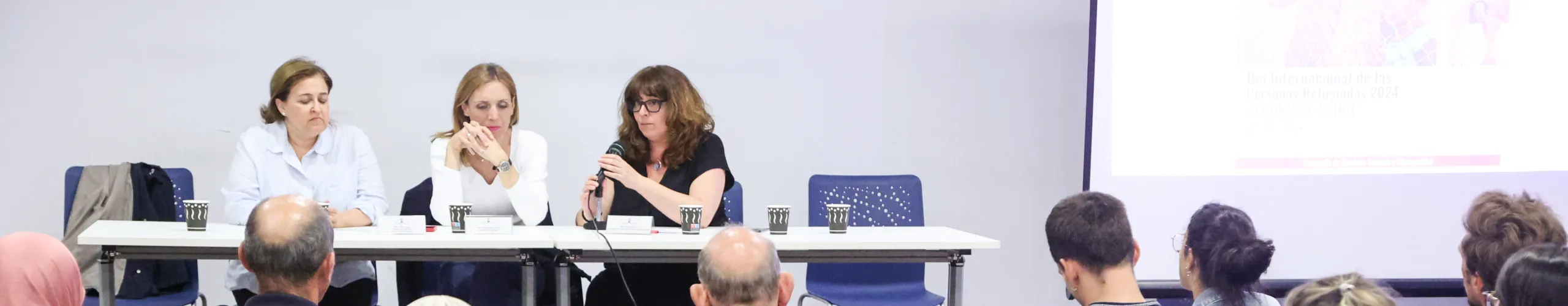 Texto Alternativo: Alcorcón conmemora el Día del Refugiado con una jornada que incluye una mesa redonda, talleres y lecturas en el Centro Municipal Adolfo Suárez