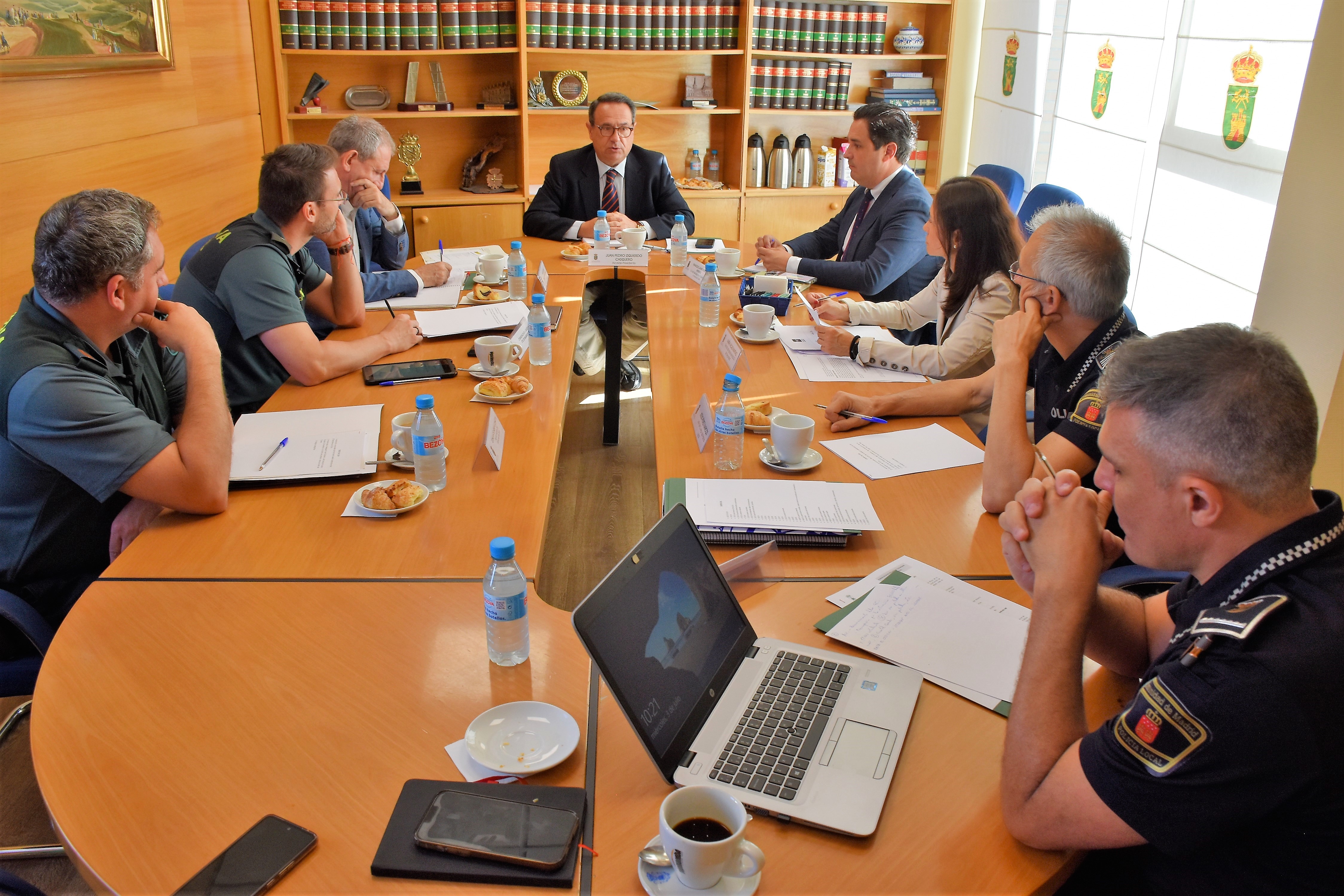 Texto Alternativo: El alcalde de Villaviciosa de Odón reclama al Gobierno mayor dotación de agentes de la Guardia Civil para el cuartel de la localidad