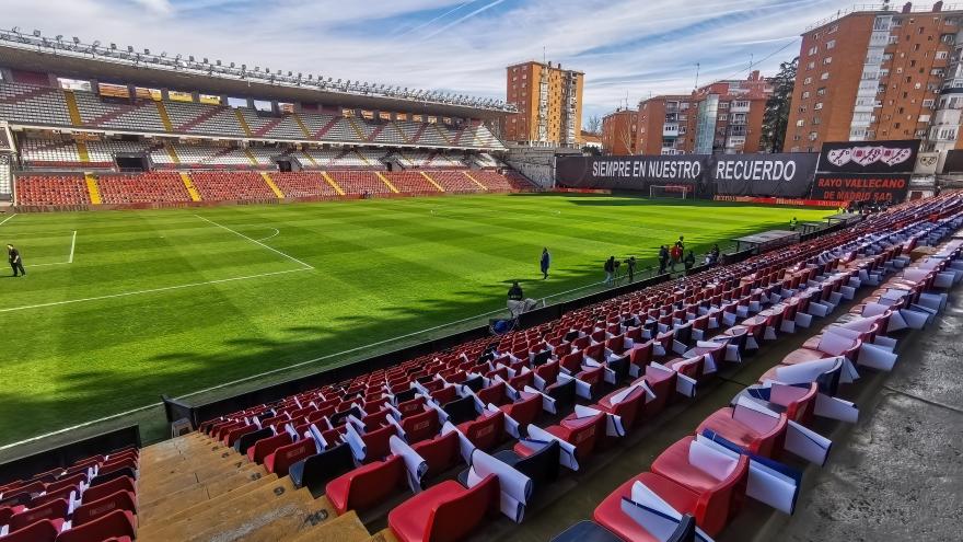 Texto Alternativo: La Comunidad de Madrid diseña un proyecto de mejora del Estadio de Vallecas para que el Rayo pueda seguir jugando mientras lo necesite